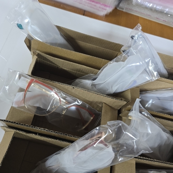 LOT OF 14 BLUE LIGHT BLOCKING TRANSITION FASHION GLASSES -ALL BRAND NEW! main image 3